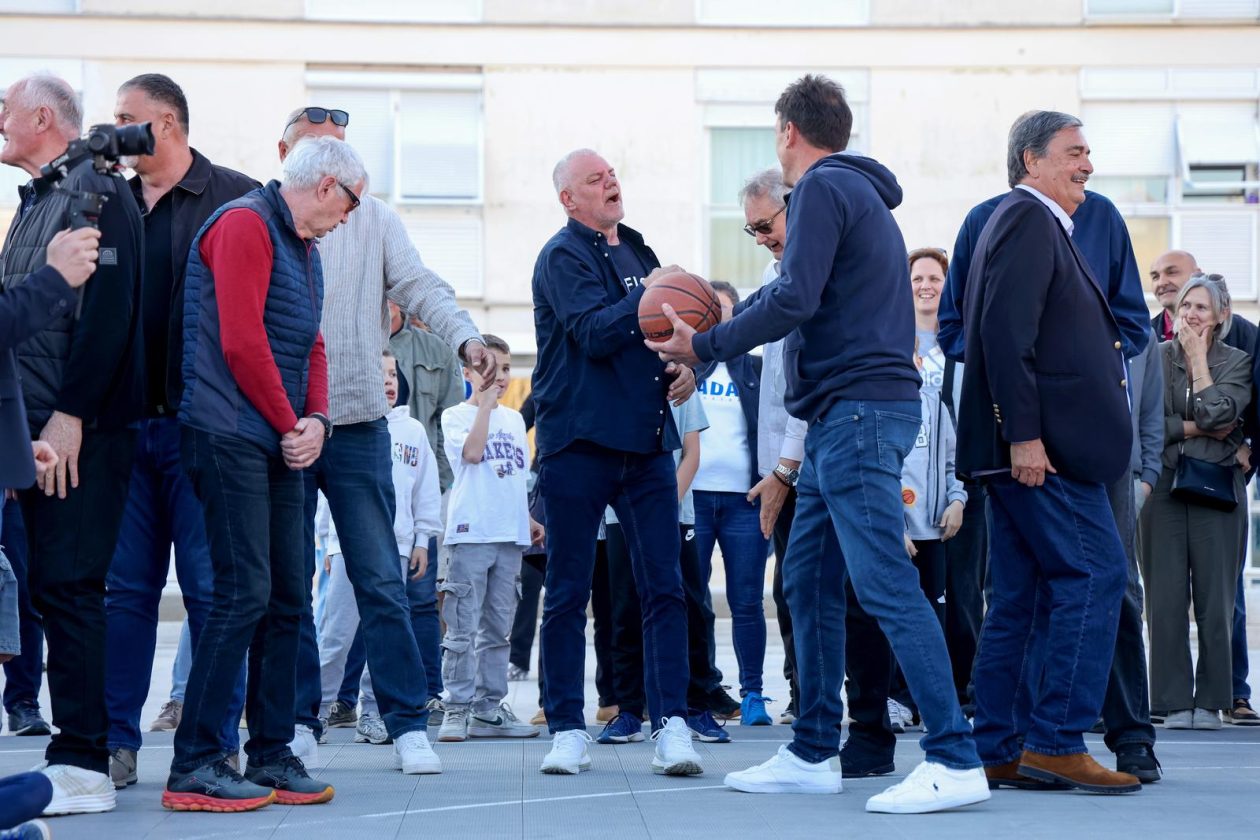 Zadar proslavio 40 godina od osvajanja košarkaške titule Zadar proslavio 40 godina od osvajanja košarkaške titule