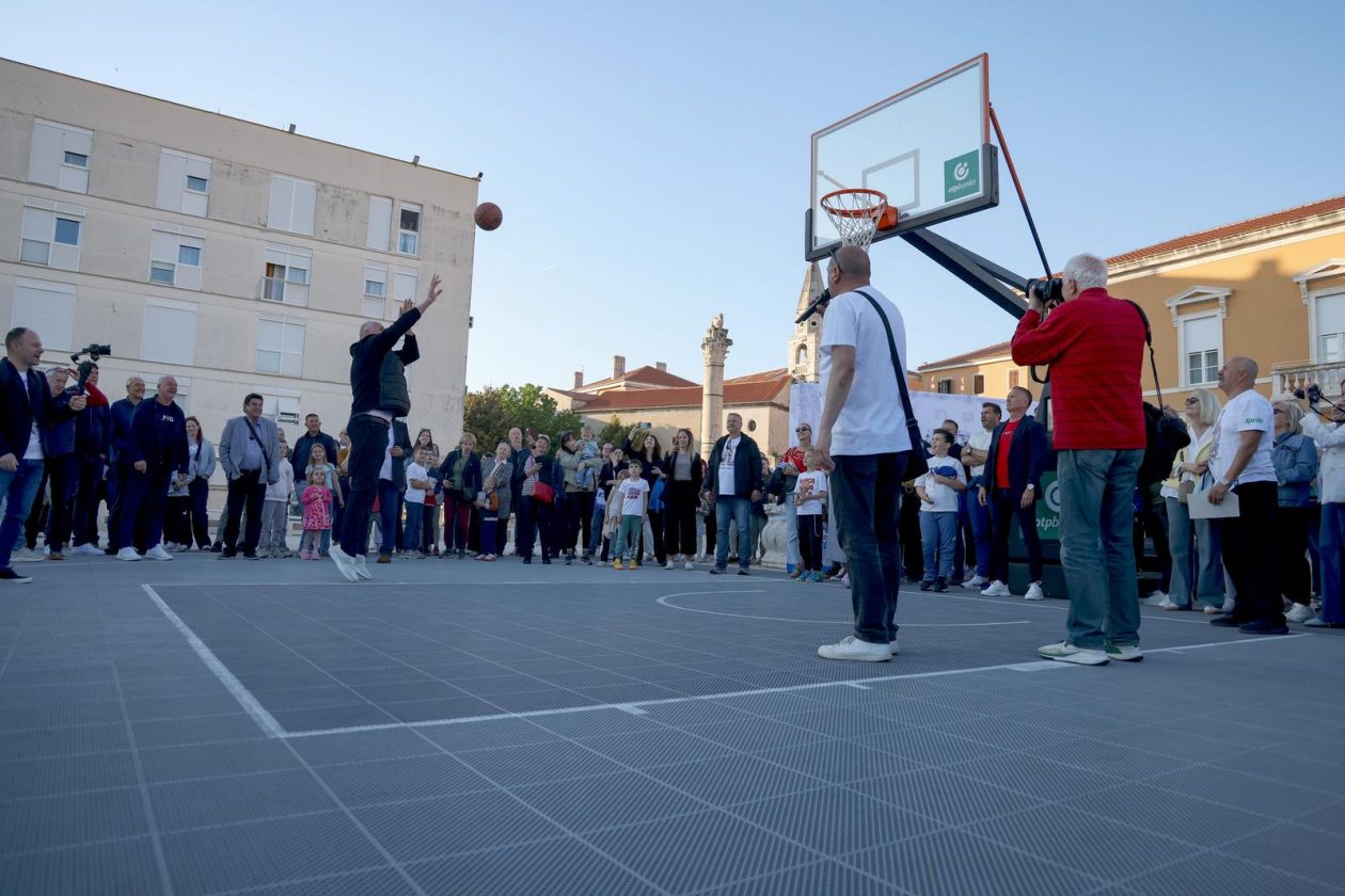Zadar proslavio 40 godina od osvajanja košarkaške titule Zadar proslavio 40 godina od osvajanja košarkaške titule