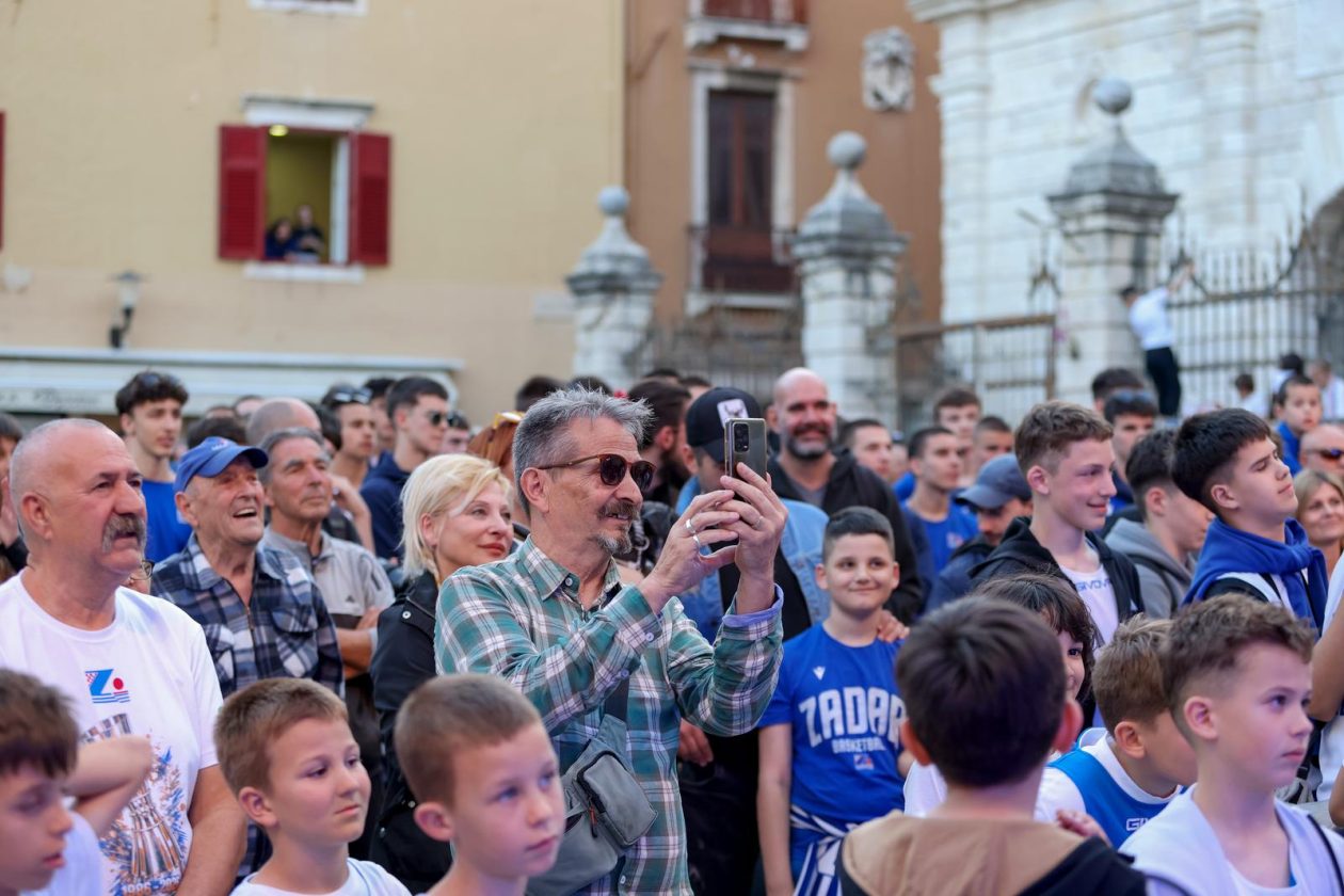 Zadar proslavio 40 godina od osvajanja košarkaške titule Zadar proslavio 40 godina od osvajanja košarkaške titule