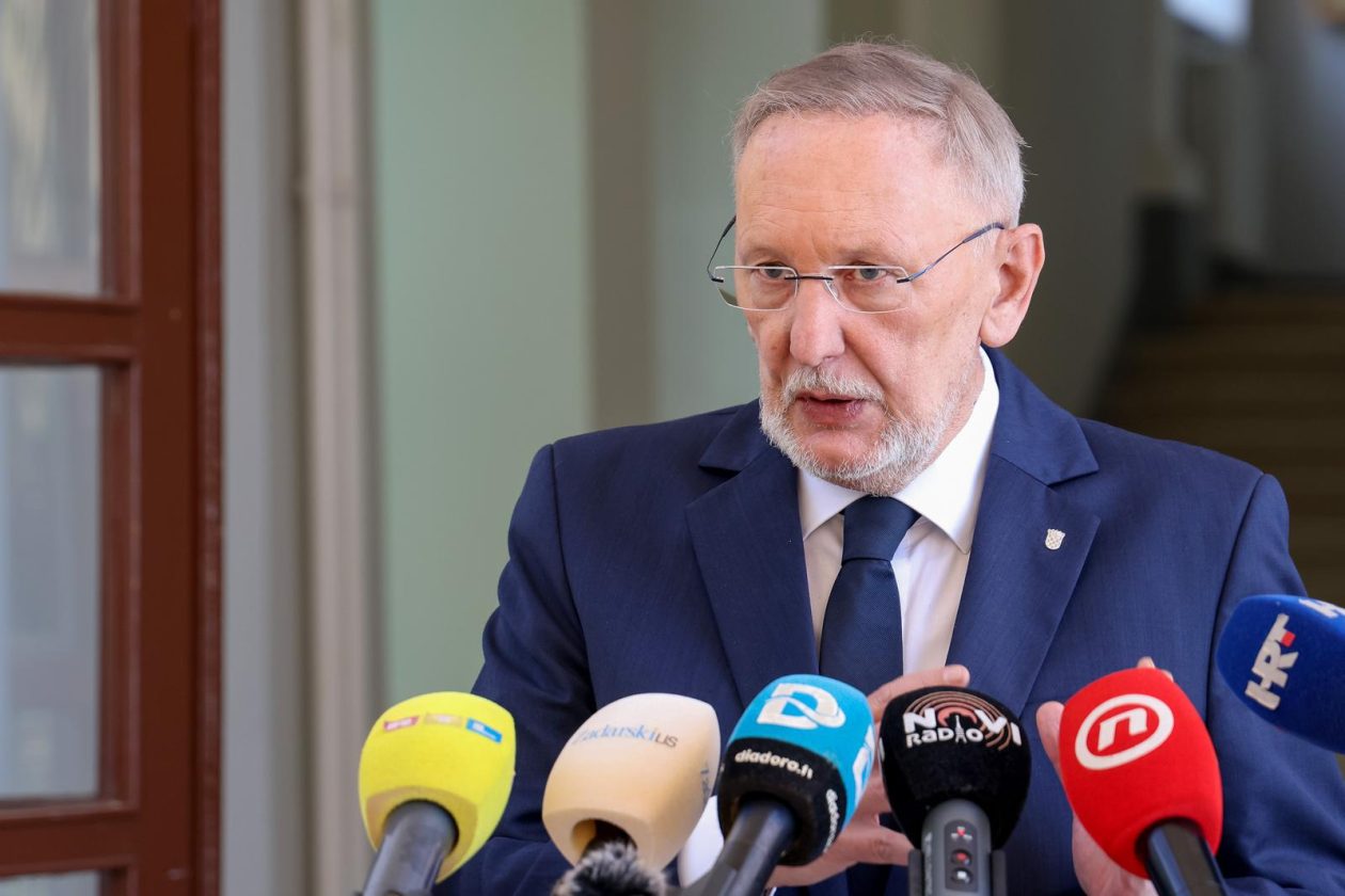 Ministar unutarnjih poslova Davor Božinović posjetio je Sveučilište u Zadru