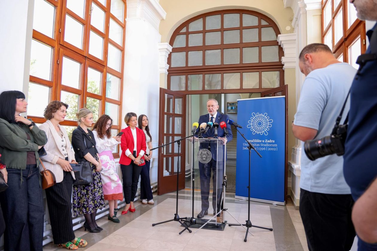 Ministar unutarnjih poslova Davor Božinović posjetio je Sveučilište u Zadru