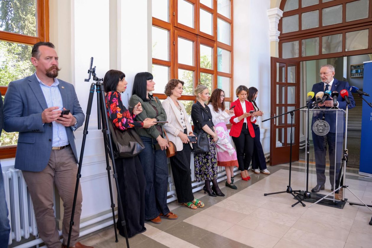 Ministar unutarnjih poslova Davor Božinović posjetio je Sveučilište u Zadru