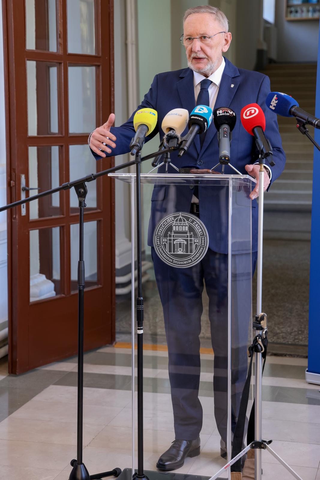 Ministar unutarnjih poslova Davor Božinović posjetio je Sveučilište u Zadru