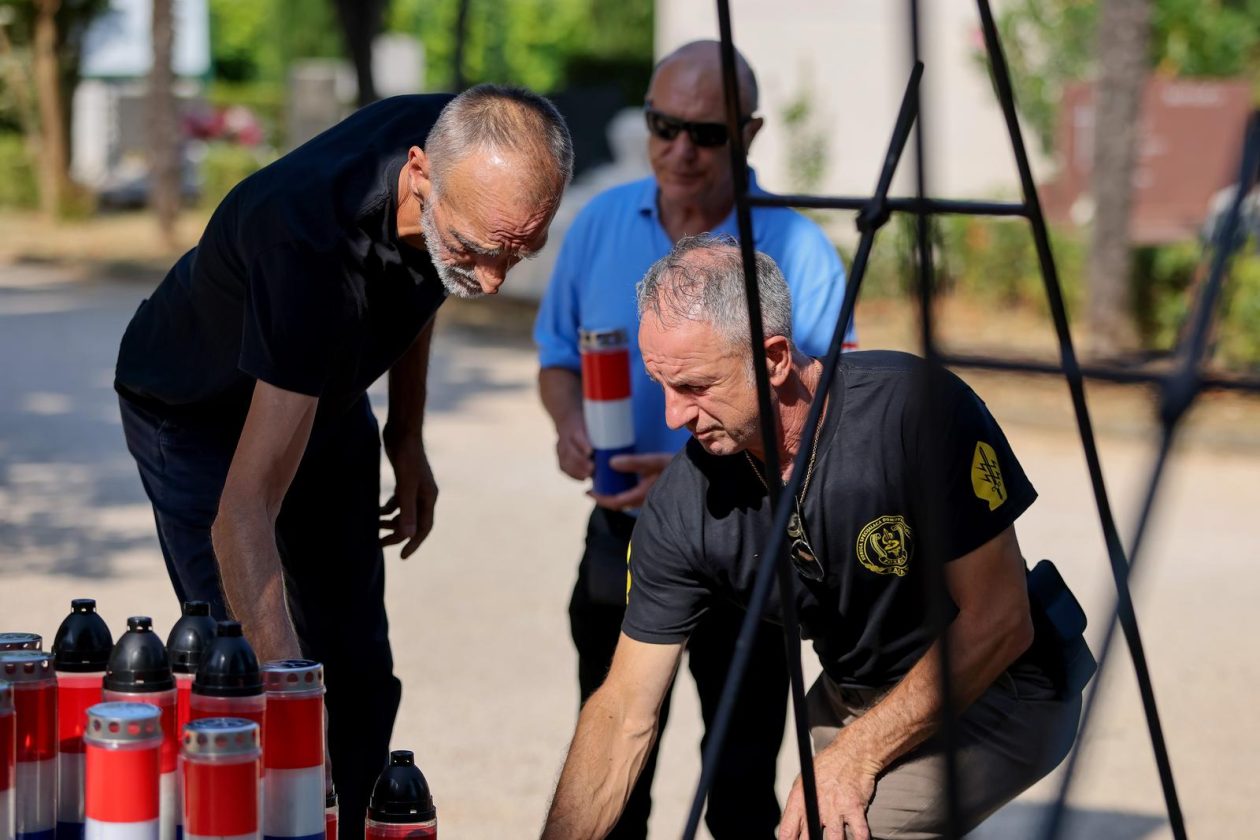 Zadar: Polaganje vijenaca i odavanje počasti poginulim pripadnicima 112. brigade