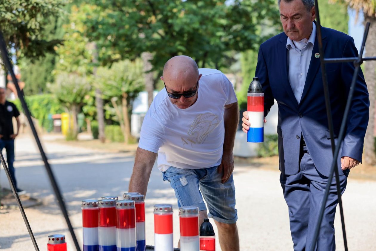 Zadar: Polaganje vijenaca i odavanje počasti poginulim pripadnicima 112. brigade