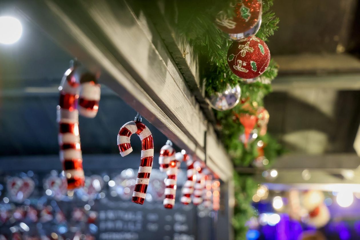 Zadar: Otvoren je Advent u Zadru bozicni ukrasi Zadar: Otvoren je Advent u Zadru bozicni ukrasi