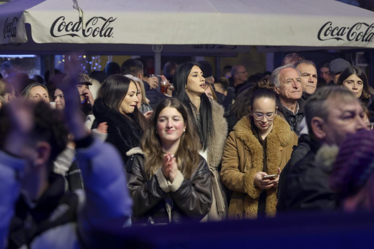 Zadar: Otvoren je Advent u Zadru Zadar: Otvoren je Advent u Zadru