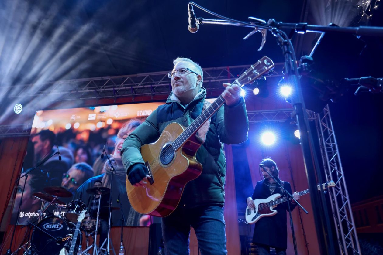 Zadar: Otvoren je Advent u Zadru Zadar: Otvoren je Advent u Zadru