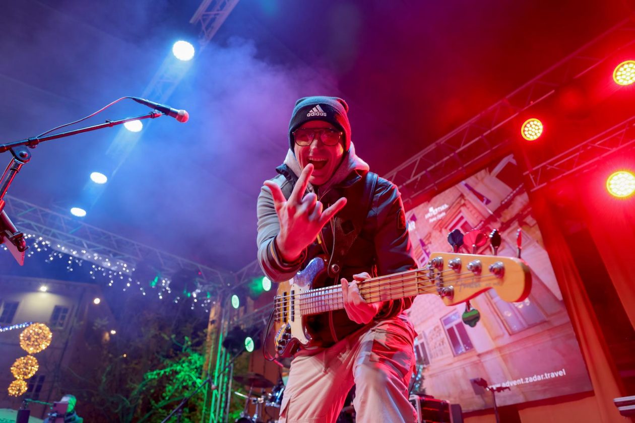 Zadar: Otvoren je Advent u Zadru Zadar: Otvoren je Advent u Zadru