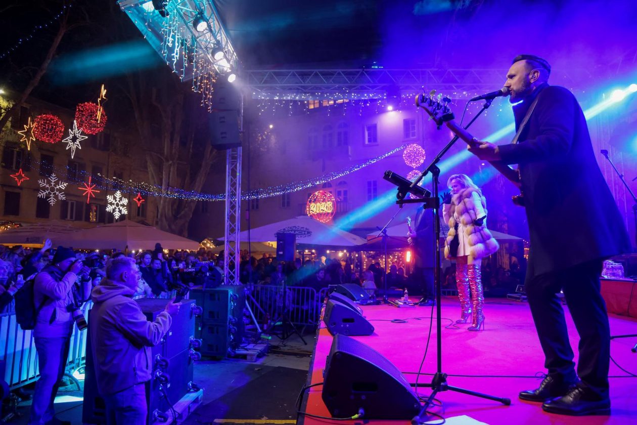 Maja Šuput na Adventu u Zadru Maja Šuput na Adventu u Zadru
