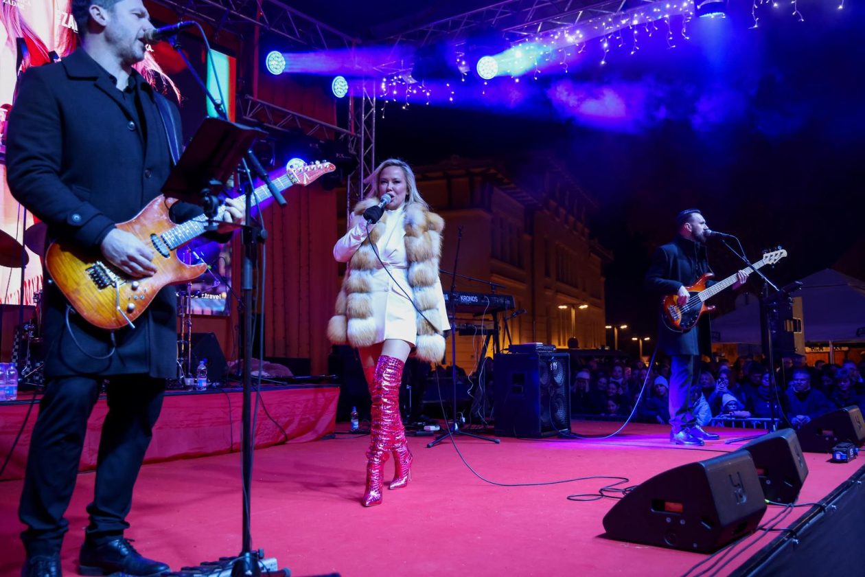 Maja Šuput na Adventu u Zadru Maja Šuput na Adventu u Zadru