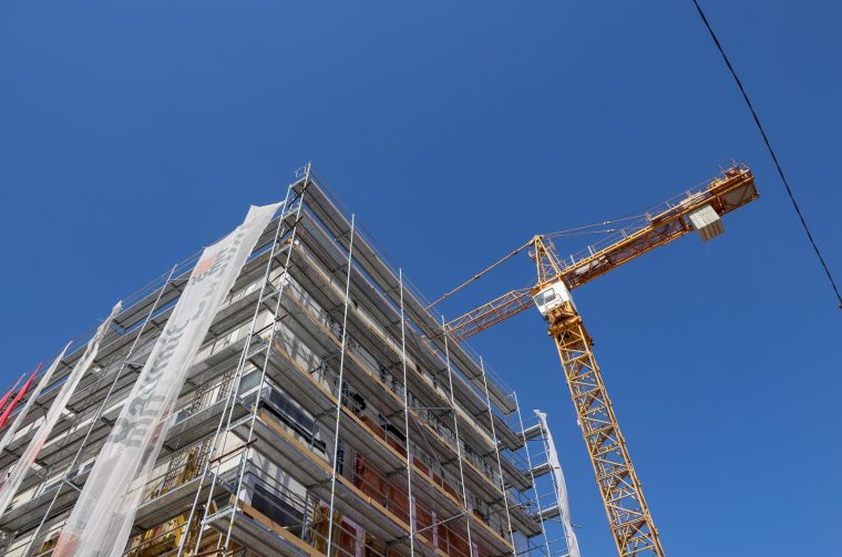 Župan Božidar Longin sa suradnicima obišao gradilište Medicinske škole, centra za palijativu i novog azila Župan Božidar Longin sa suradnicima obišao gradilište Medicinske škole, centra za palijativu i novog azila