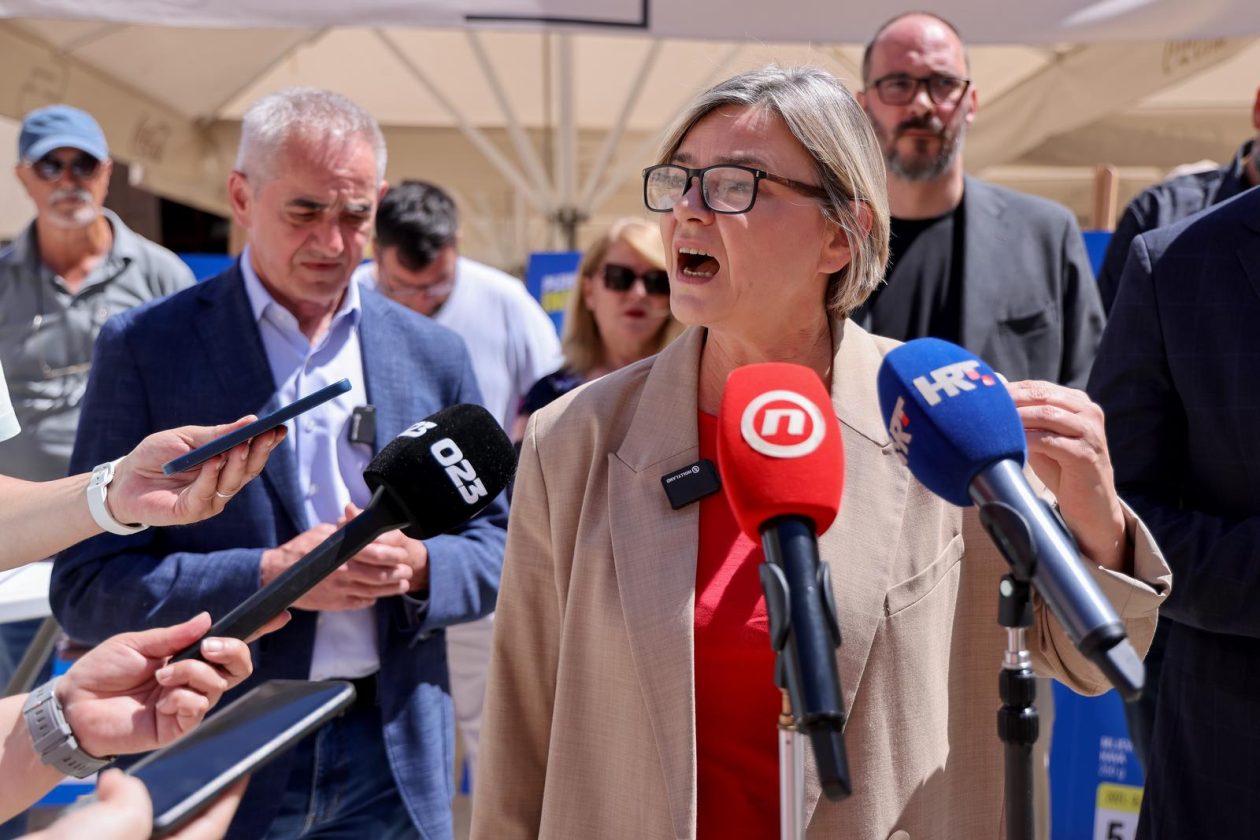 Zadar: Konferencija za medije povodom zajedničke kampanje SDP-a i Možemo! “Plenkovićeva inflacija“ Zadar: Konferencija za medije povodom zajedničke kampanje SDP-a i Možemo! “Plenkovićeva inflacija“
