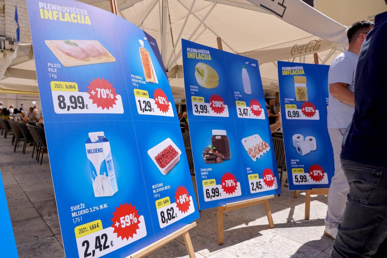 Zadar: Konferencija za medije povodom zajedničke kampanje SDP-a i Možemo! “Plenkovićeva inflacija“ Zadar: Konferencija za medije povodom zajedničke kampanje SDP-a i Možemo! “Plenkovićeva inflacija“