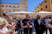 Zadar: Konferencija za medije povodom
zajedničke kampanje SDP-a i Možemo! “Plenkovićeva inflacija“ Zadar: Konferencija za medije povodom
zajedničke kampanje SDP-a i Možemo! “Plenkovićeva inflacija“
