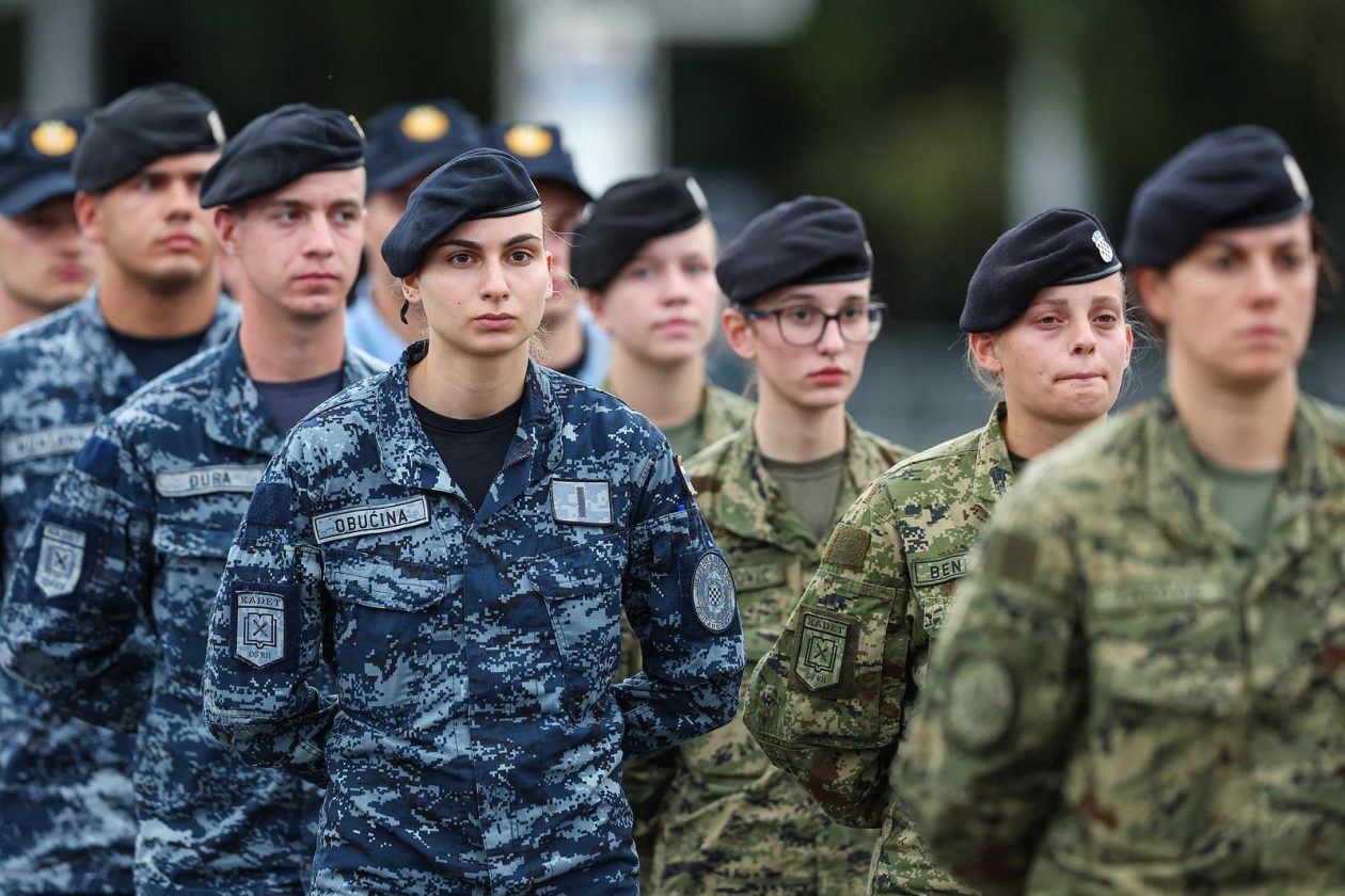 Svečani vojni mimohod u čast Oluje