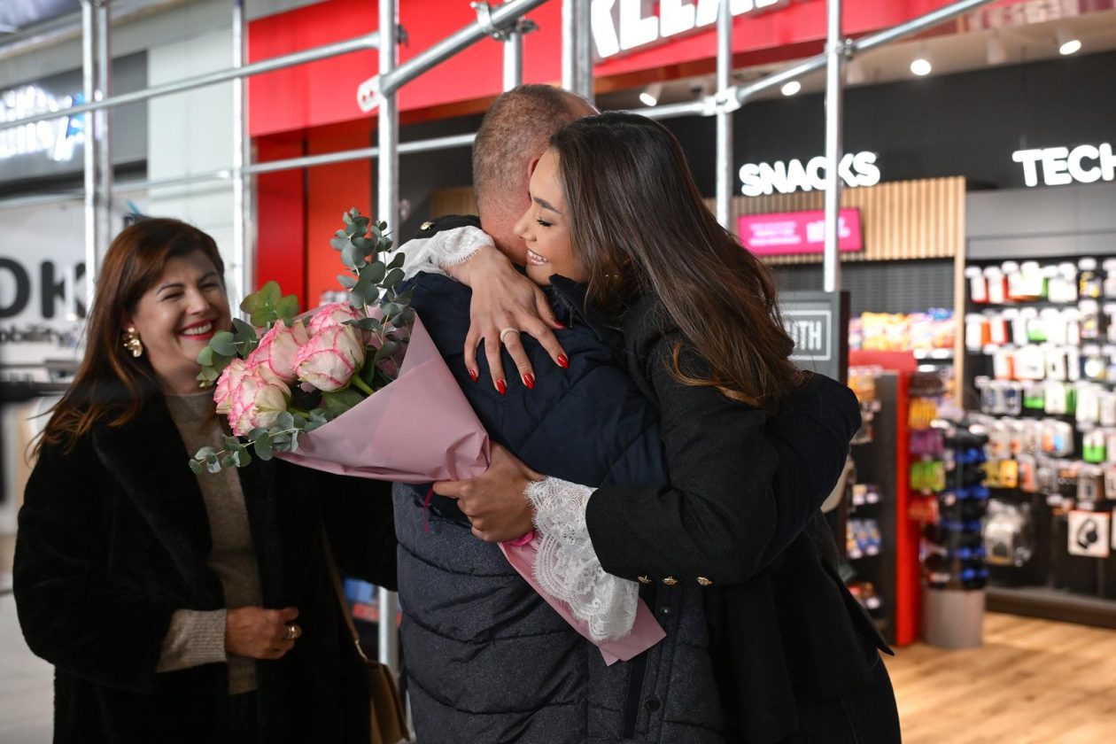 Laura Gnjatović stigla je s izbora za Miss Universe