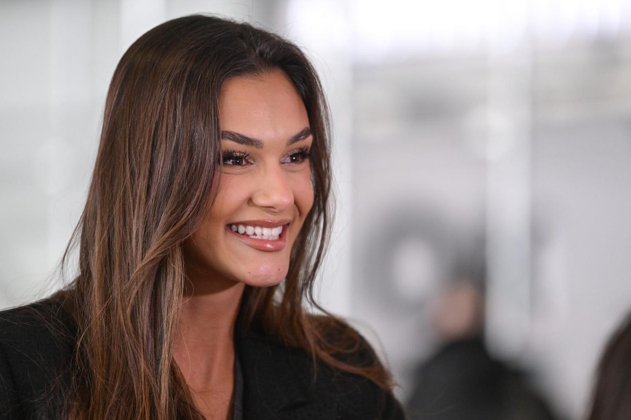 Laura Gnjatović stigla je s izbora za Miss Universe