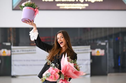 Laura Gnjatović stigla je s izbora za Miss Universe