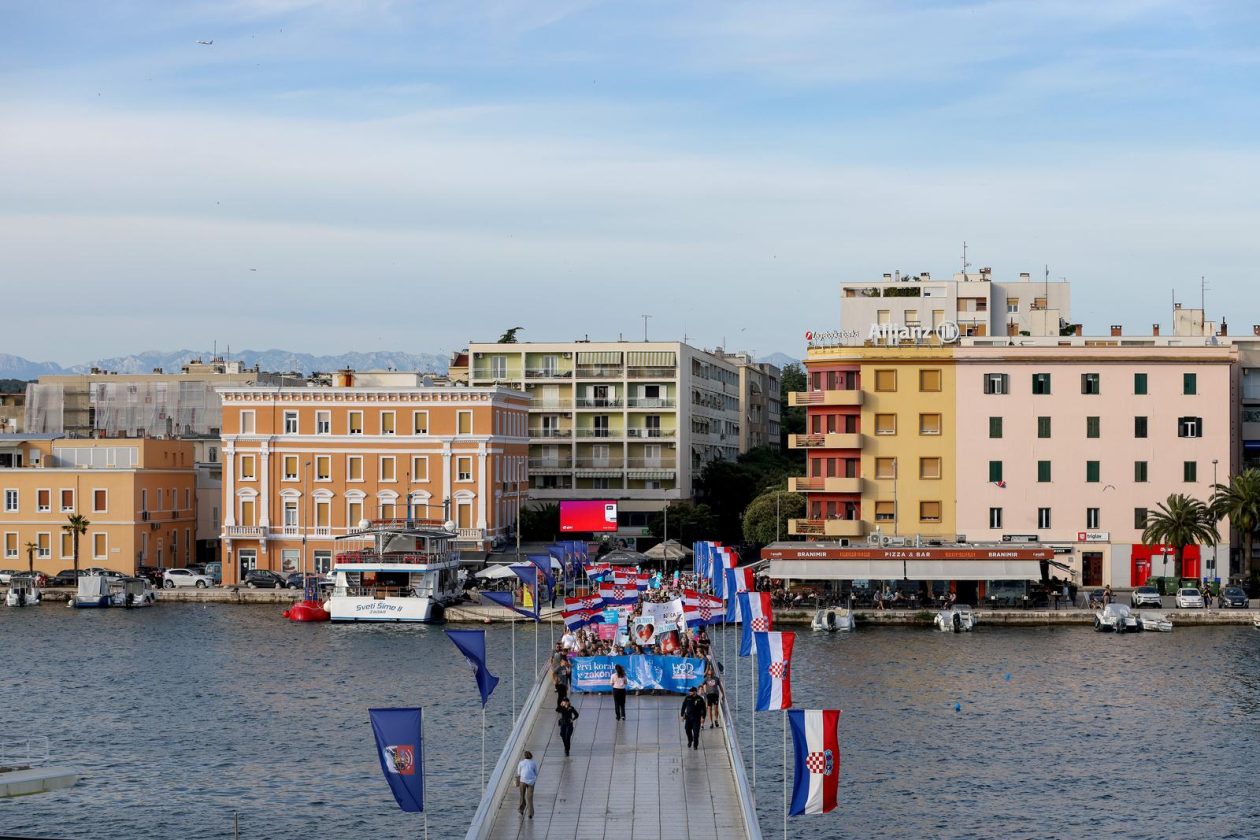 Zadar: Održan je Hod za život, obitelj i Hrvatsku