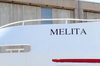 Oštećeni katamaran Melita dotegljen u ibensko brodogradilište Iskra