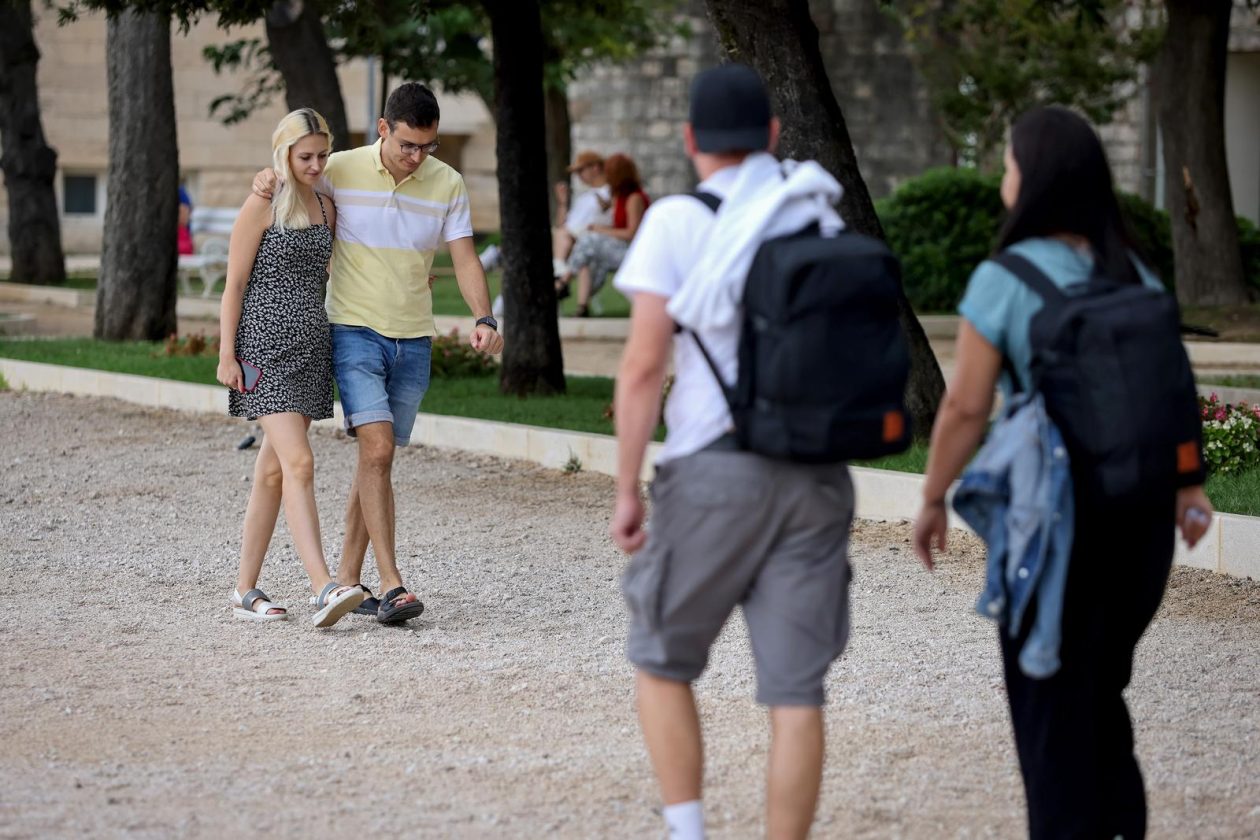 Subotnje prijepodne u gradu Zadru Subotnje prijepodne u gradu Zadru