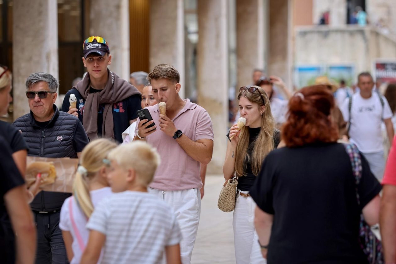Subotnje prijepodne u gradu Zadru Subotnje prijepodne u gradu Zadru