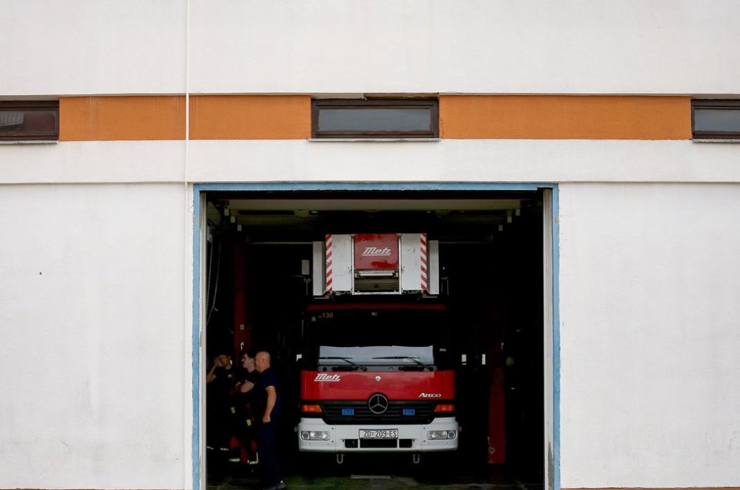 Zadarski vatrogasci odali počast stradalima u velikoj tragediji na Kornatima Zadarski vatrogasci odali počast stradalima u velikoj tragediji na Kornatima