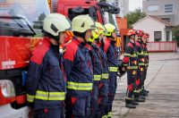 Zadarski vatrogasci odali počast stradalima u velikoj tragediji na Kornatima Zadarski vatrogasci odali počast stradalima u velikoj tragediji na Kornatima