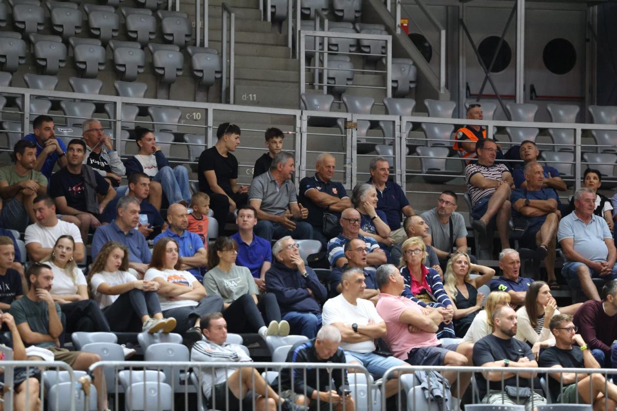 Zadar: Počeo je 20. memorijalni turnir Tomislav Knežević