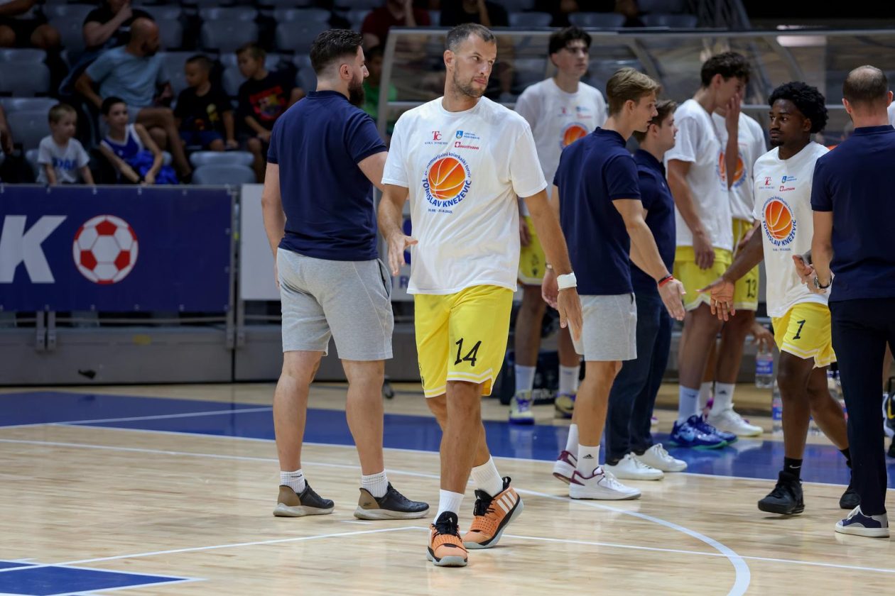 Zadar: Počeo je 20. memorijalni turnir Tomislav Knežević