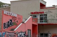 Jasenice: Napušteni hotel na odmorištu Marune Jasenice: Napušteni hotel na odmorištu Marune