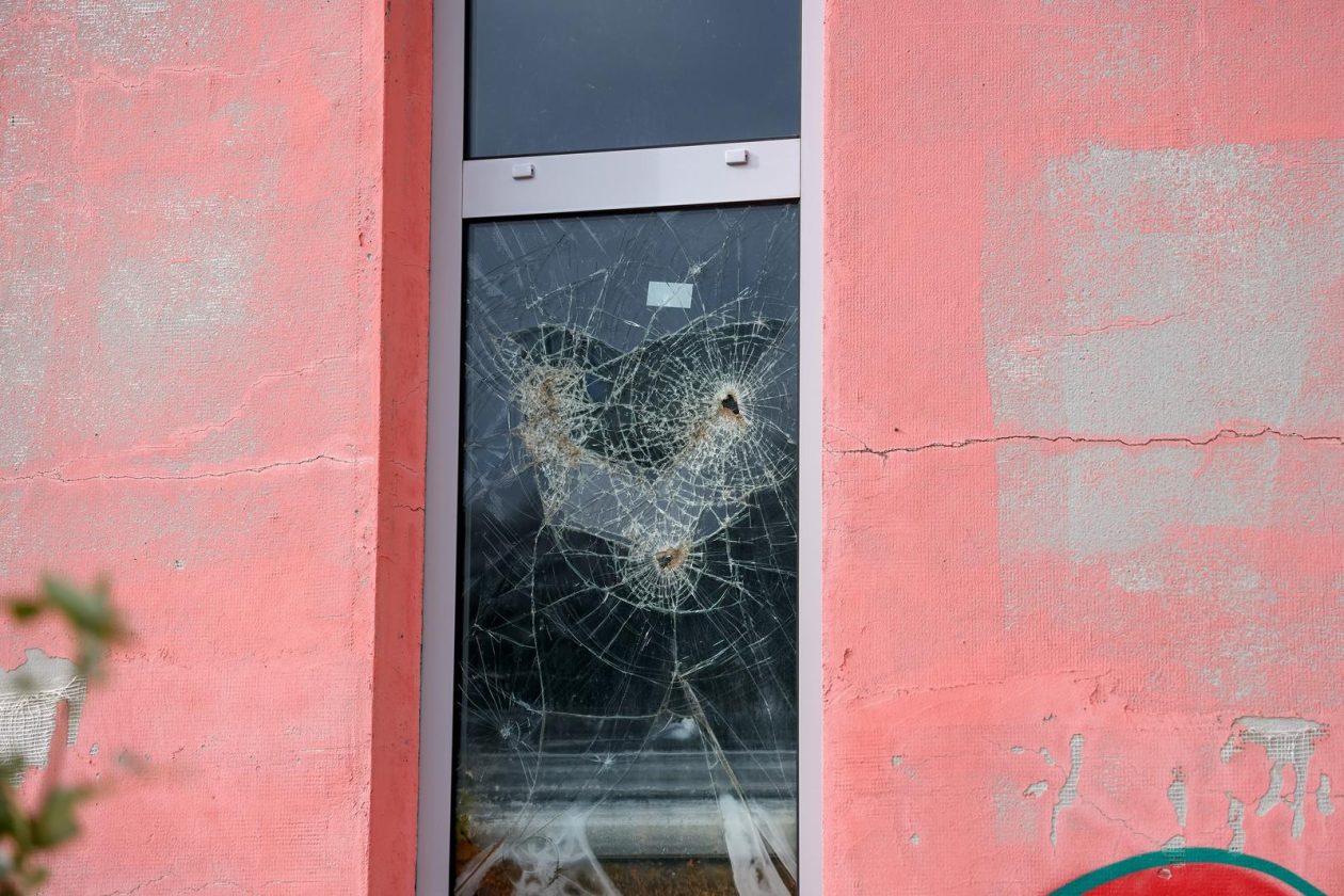 Jasenice: Napušteni hotel na odmorištu Marune Jasenice: Napušteni hotel na odmorištu Marune