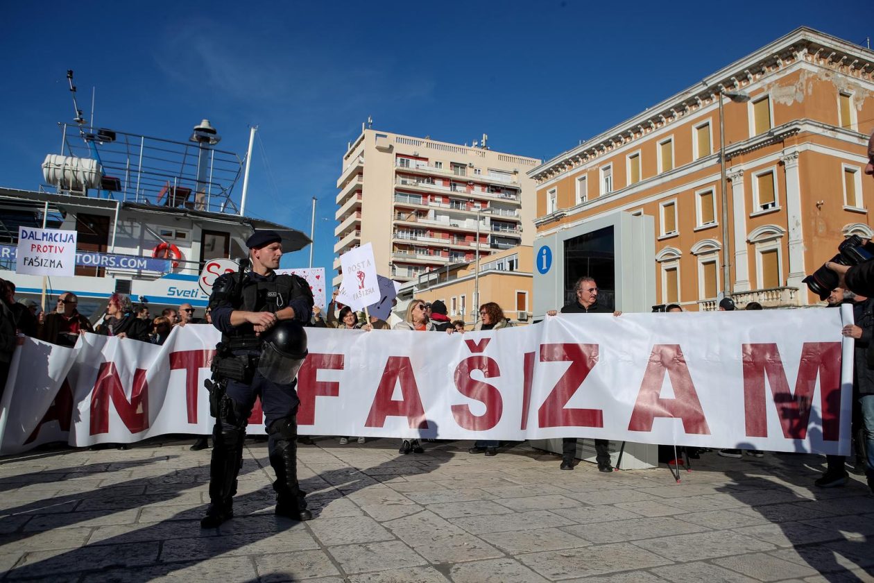 Zadar: Prosvjedni marš protiv fašizma