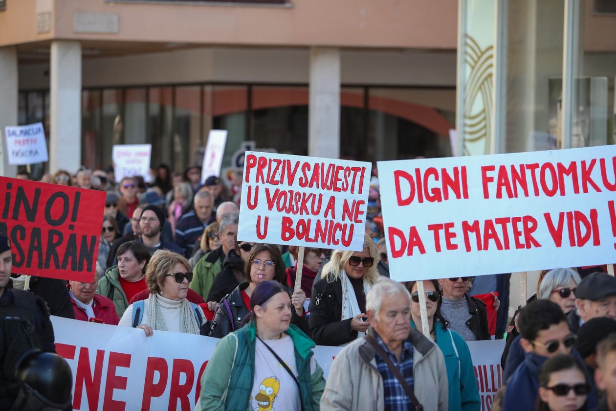 Zadar: Prosvjedni marš protiv fašizma