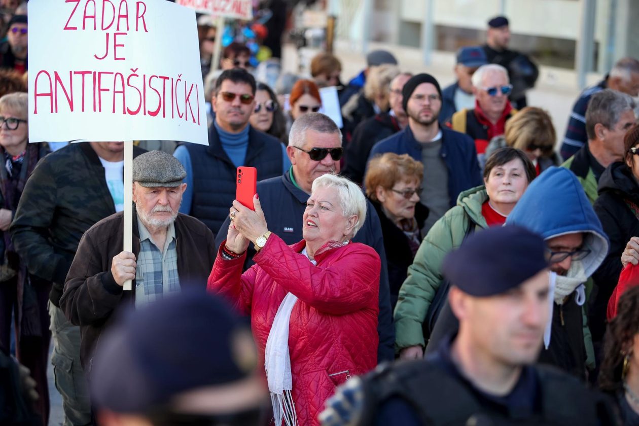 Zadar: Prosvjedni marš protiv fašizma
