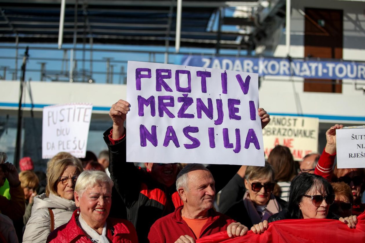 Zadar: Prosvjedni marš protiv fašizma