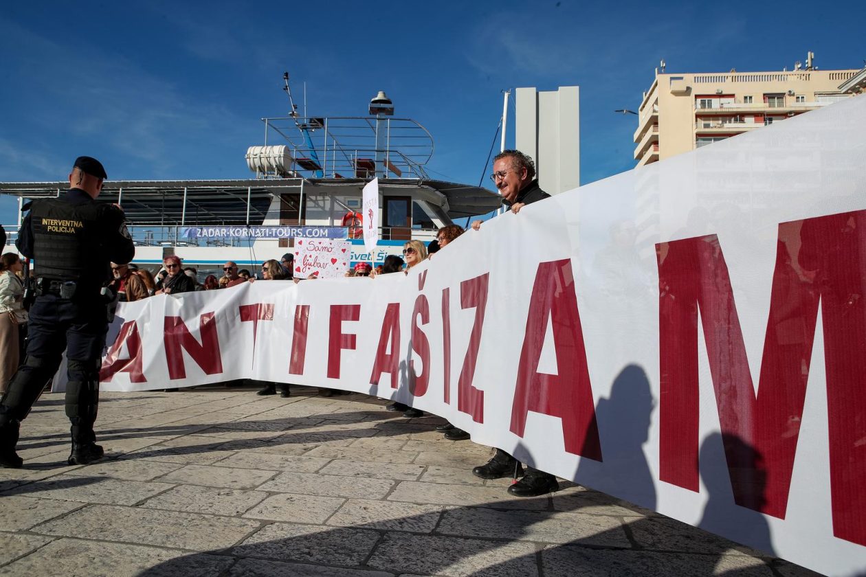 Zadar: Prosvjedni marš protiv fašizma
