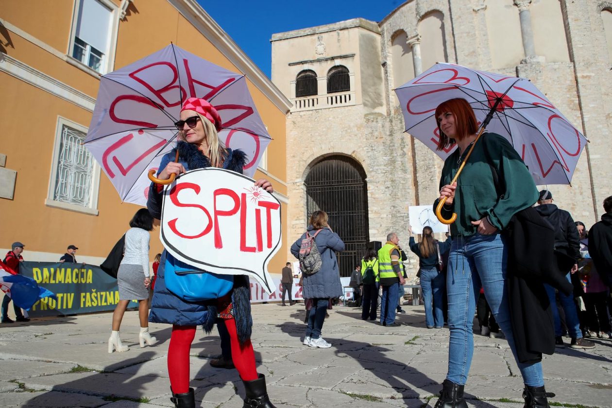 Zadar: Prosvjedni marš protiv fašizma