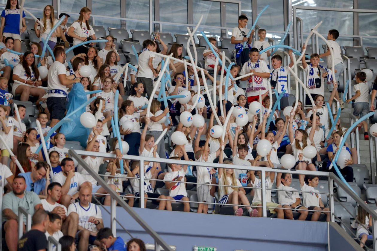 KK Zadar – Kk Cibona, prva utakmica finala Premijer lige