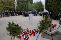 Zadar: Polaganje vijenaca povodom blagdana Svih svetih i Dušnog dana Zadar: Polaganje vijenaca povodom blagdana Svih svetih i Dušnog dana