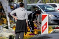 Zadar: Građani uređuju grobove uoči blagdana Svih svetih i Dušnog dana