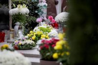Zadar: Građani uređuju grobove uoči blagdana Svih svetih i Dušnog dana