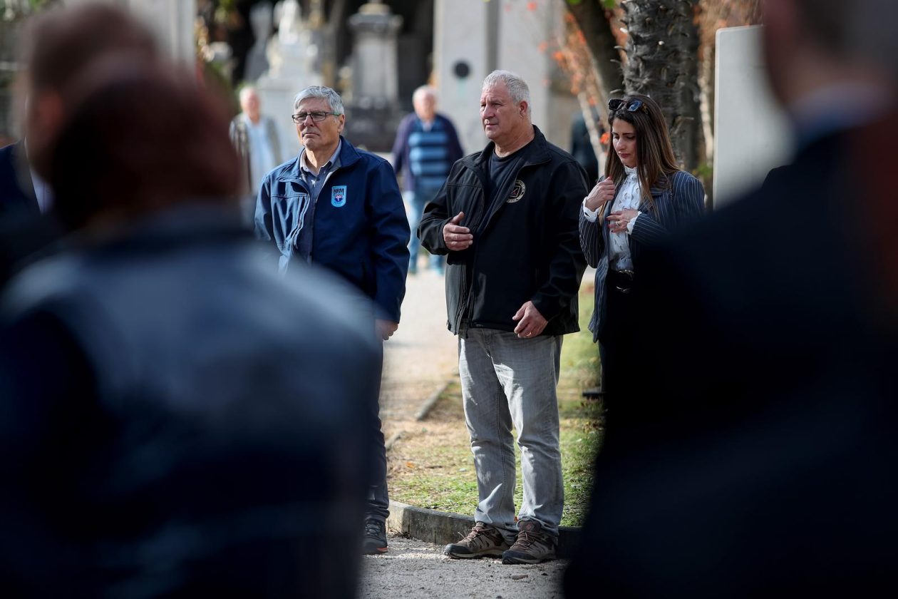 Zadar: Polaganje vijenaca povodom blagdana Svih svetih i Dušnog dana Zadar: Polaganje vijenaca povodom blagdana Svih svetih i Dušnog dana