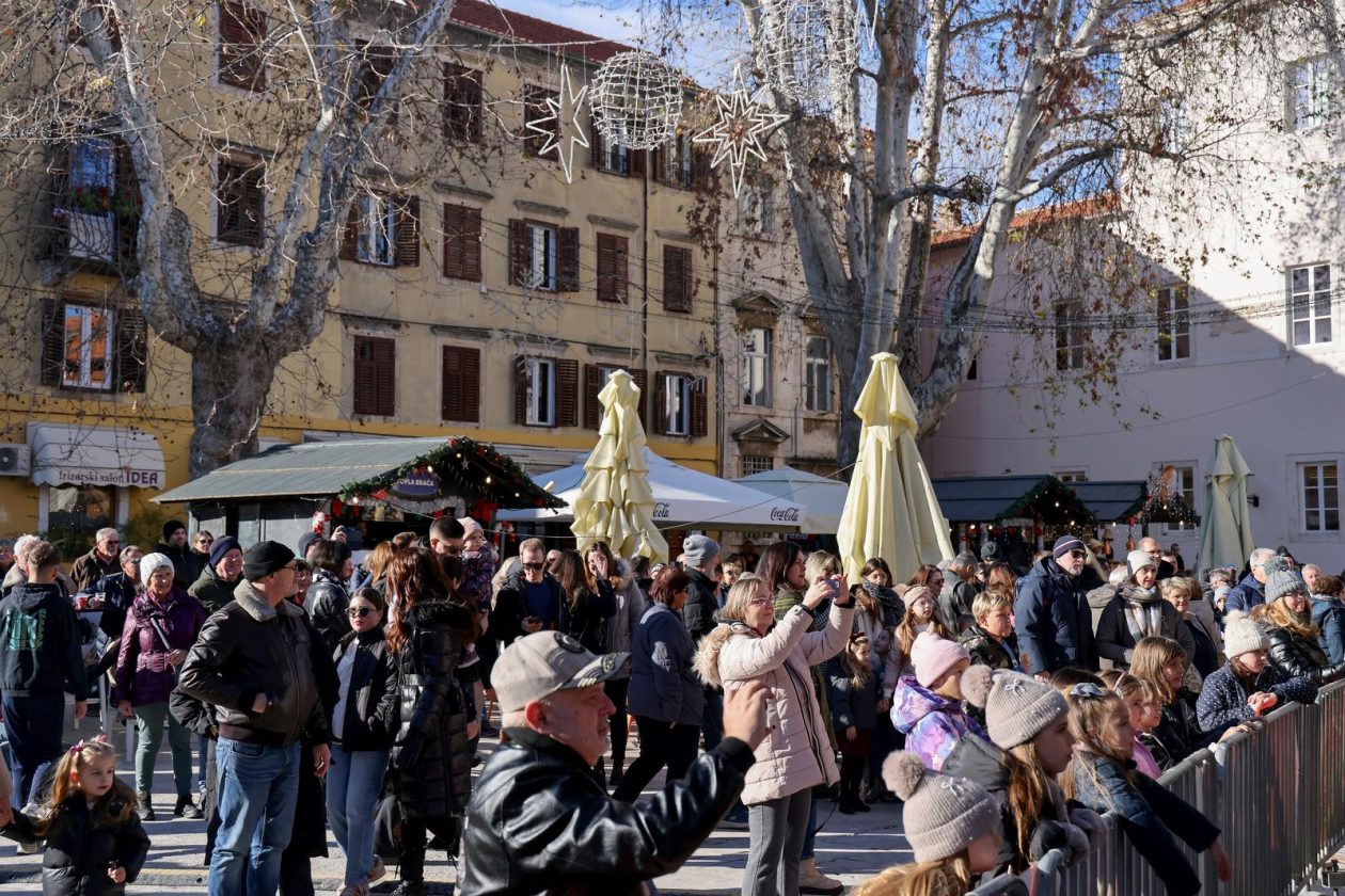 Jutarnji doček Nove godine uz ARTPOP – spektakularni tribute show posvećen Lady Gagi