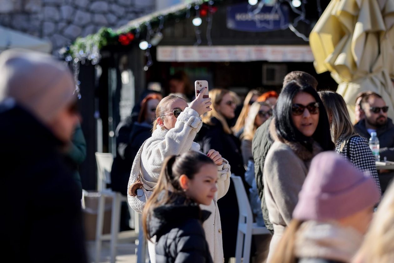 Jutarnji doček Nove godine uz ARTPOP – spektakularni tribute show posvećen Lady Gagi