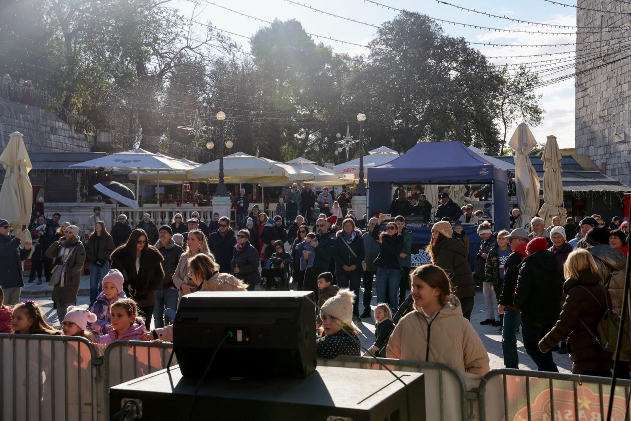 Jutarnji doček Nove godine uz ARTPOP – spektakularni tribute show posvećen Lady Gagi