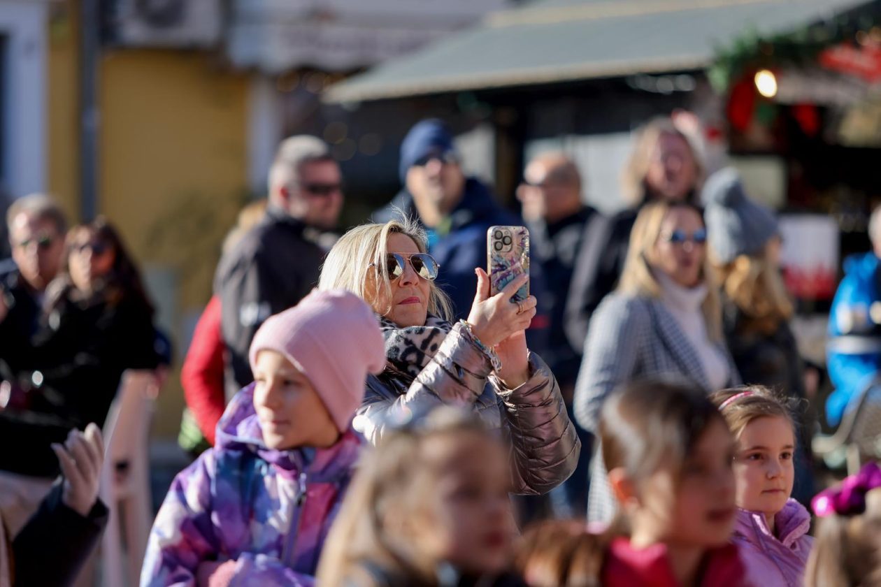 Jutarnji doček Nove godine uz ARTPOP – spektakularni tribute show posvećen Lady Gagi