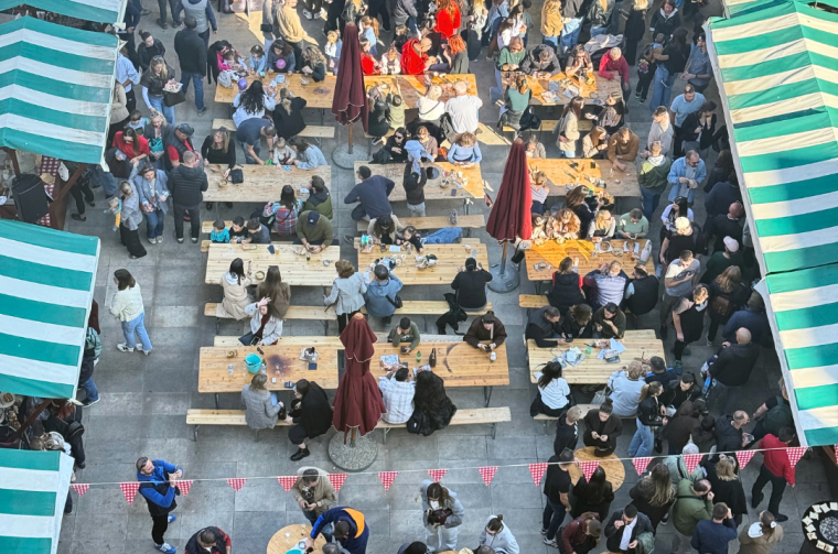 Pijat na pijaci_04 Pijat na pijaci_04