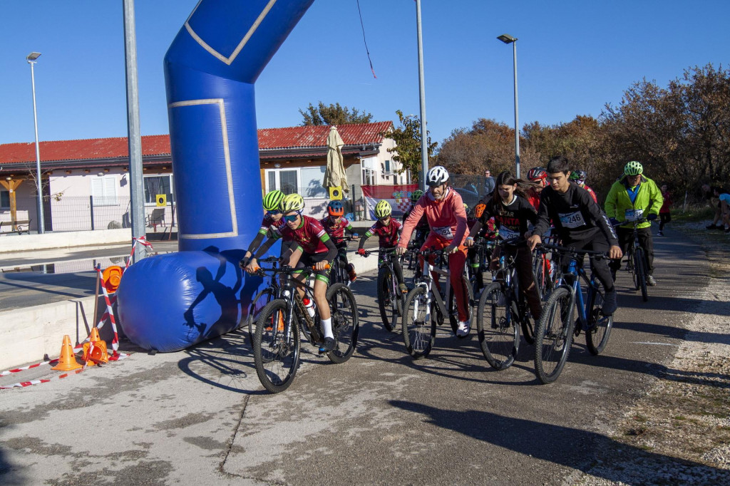 Poličnik biciklizam Poličnik biciklizam